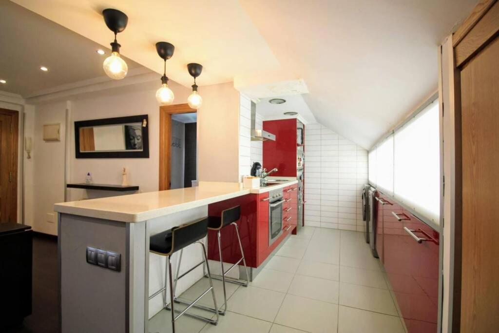 Apartament Nuevo 8 Minutos Ayuntamiento, 10 Catedral, Wifi Oviedo Zewnętrze zdjęcie